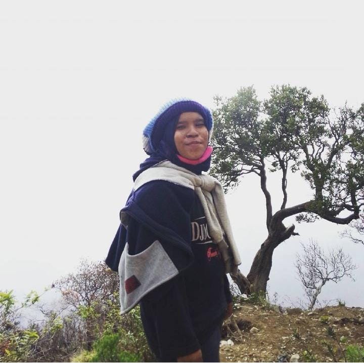 Pengalaman Mendaki Gunung Lawu dan Tips Mendaki Gunung untuk Pemula